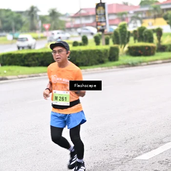 Runner Photo 8548351