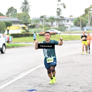 Runner Photo 8548375