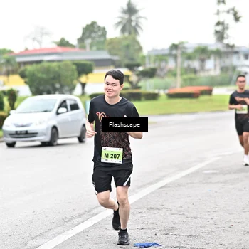 Runner Photo 8548466