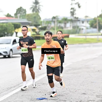 Runner Photo 8548479