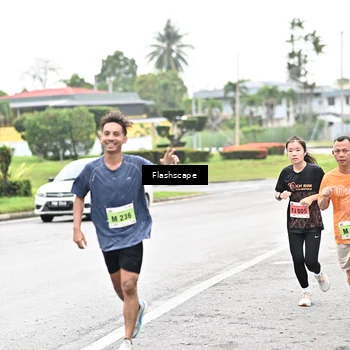 Runner Photo 8548483