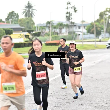 Runner Photo 8548492