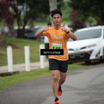Runner Photo 8548510