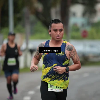 Runner Photo 8548524
