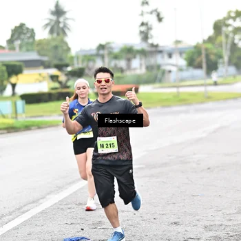 Runner Photo 8548543