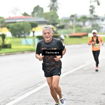Runner Photo 8548581