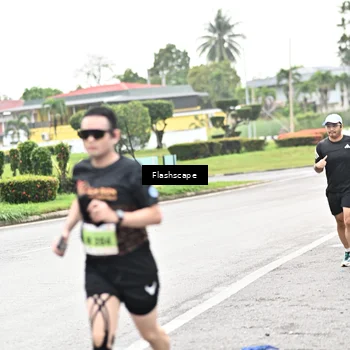 Runner Photo 8548595