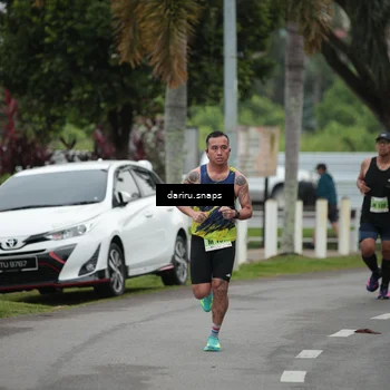 Runner Photo 8548605