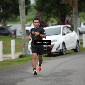 Runner Photo 8548660