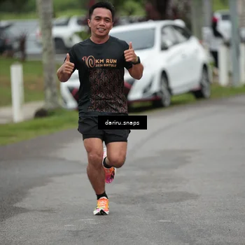 Runner Photo 8548675