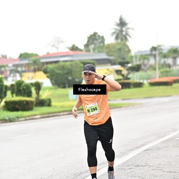 Runner Photo 8548676