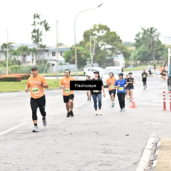 Runner Photo 8548677