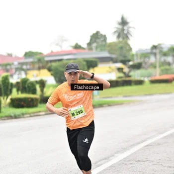 Runner Photo 8548685