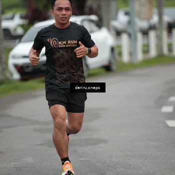Runner Photo 8548731