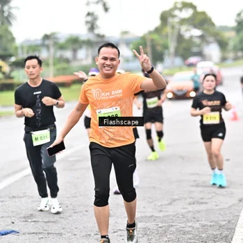 Runner Photo 8548743