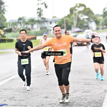 Runner Photo 8548760