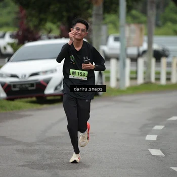 Runner Photo 8548796
