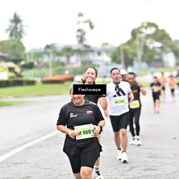 Runner Photo 8548834