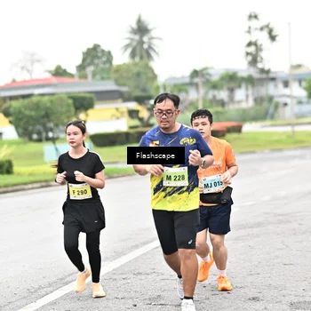 Runner Photo 8548902
