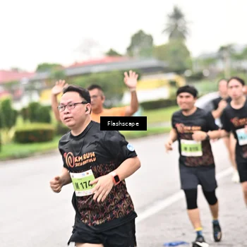 Runner Photo 8548959
