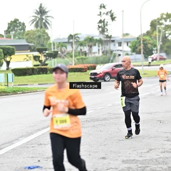 Runner Photo 8548984