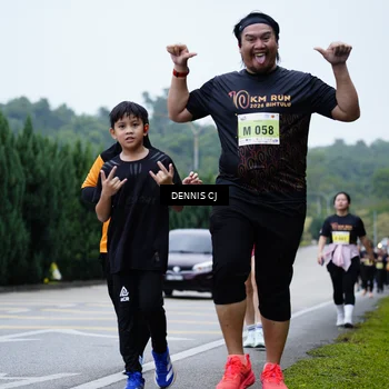 Runner Photo 8549001