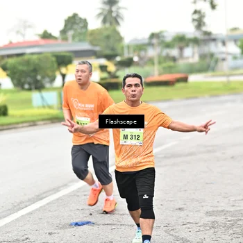 Runner Photo 8549053