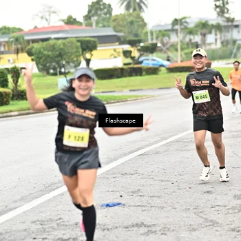 Runner Photo 8549079