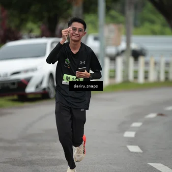Runner Photo 8549115