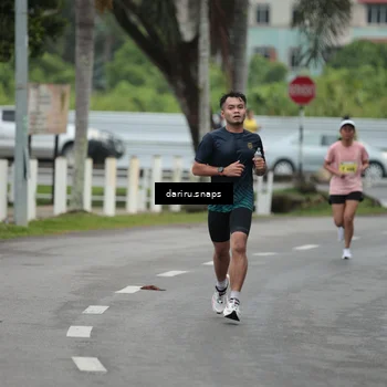 Runner Photo 8549119