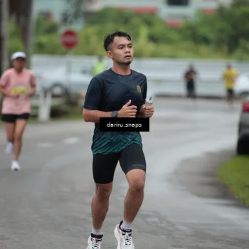 Runner Photo 8549190