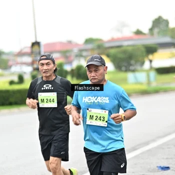 Runner Photo 8549192