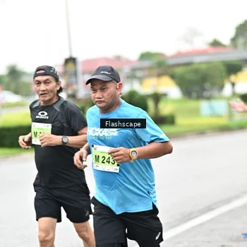 Runner Photo 8549196