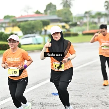 Runner Photo 8549245