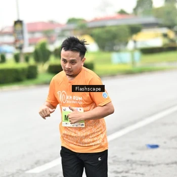 Runner Photo 8549254