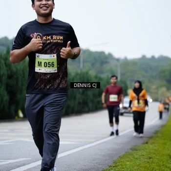Runner Photo 8549255