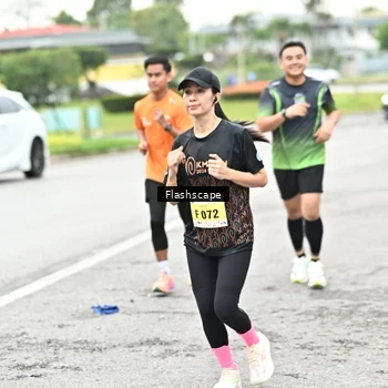 Runner Photo 8549259