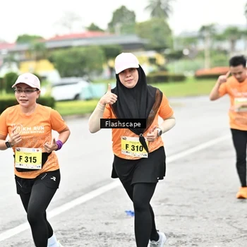 Runner Photo 8549260
