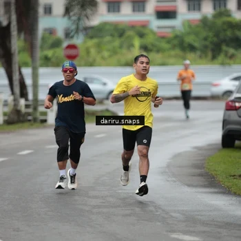Runner Photo 8549265