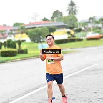 Runner Photo 8549274