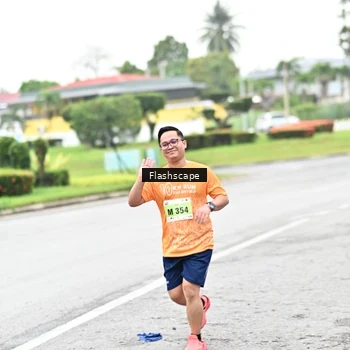 Runner Photo 8549275