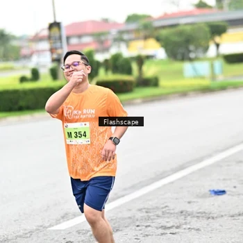 Runner Photo 8549286