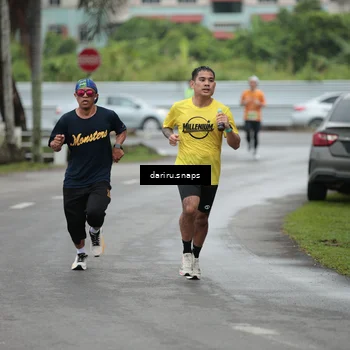 Runner Photo 8549388