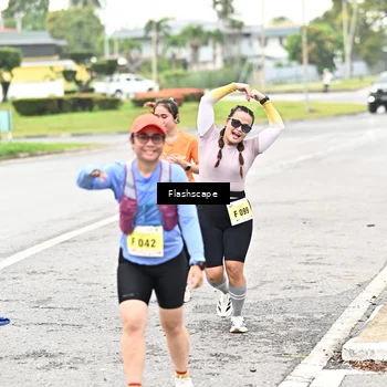 Runner Photo 8549405