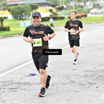 Runner Photo 8549533