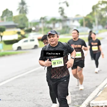 Runner Photo 8549573
