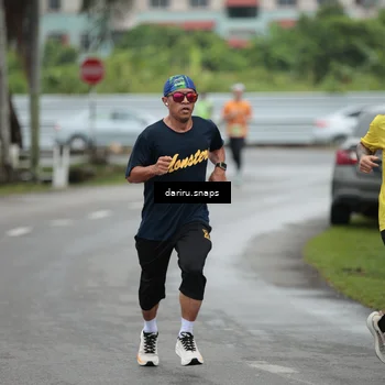 Runner Photo 8549591