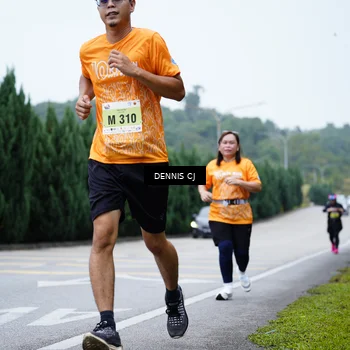 Runner Photo 8549655