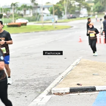 Runner Photo 8549672