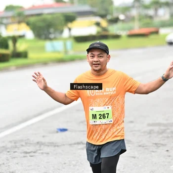 Runner Photo 8549710